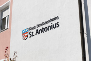 seniorenheim-mengkofen-quelle-minh-tuan-truonglra