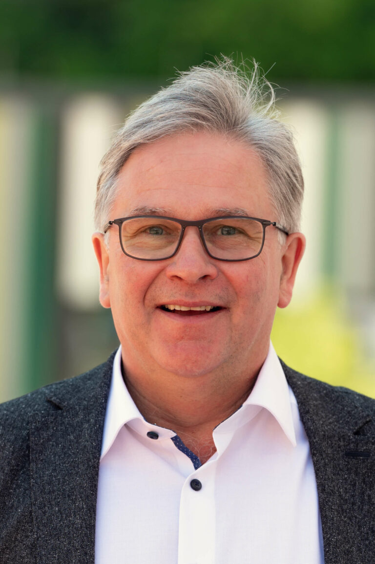 Friedhelm Dickow
