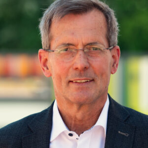 Dr. Helmut Steininger